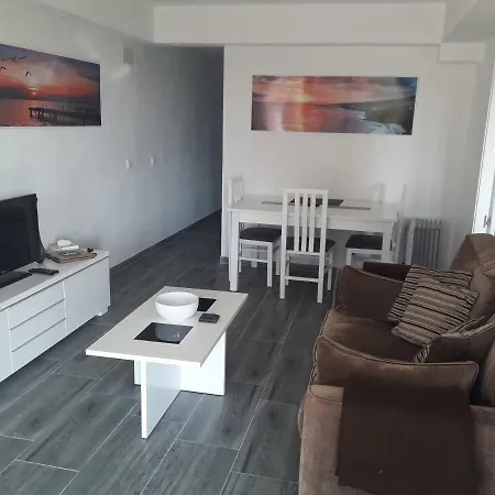 Apartment Number 32 Naquera